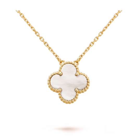 Clover Necklace | Gold Pearl