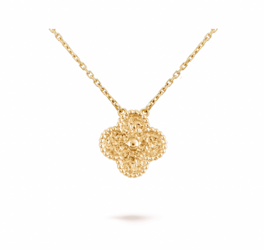 Clover Necklace | Gold Hammered